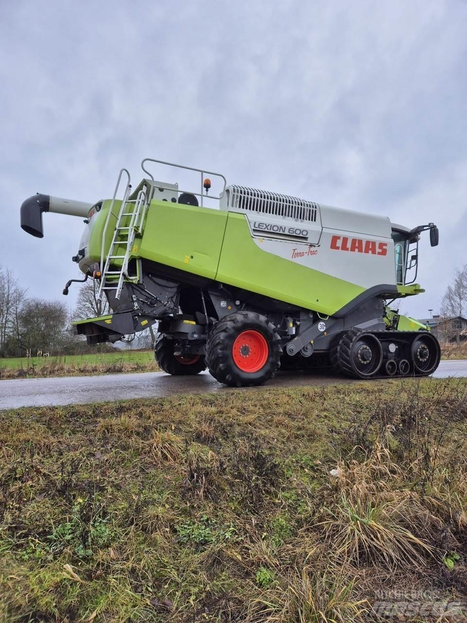 CLAAS LEXION 600 TT 콤바인 수확기