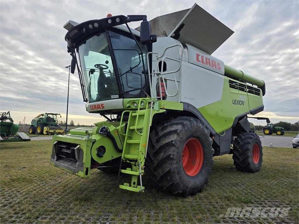 CLAAS Lexion 760 콤바인 수확기
