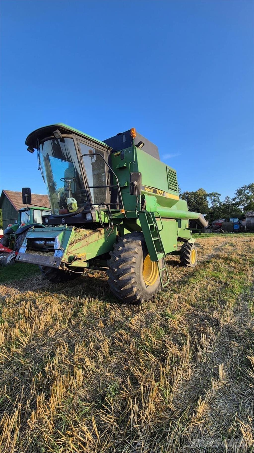 John Deere 1177 콤바인 수확기