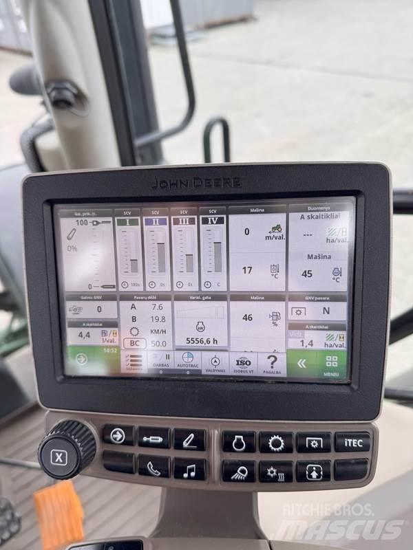John Deere 6215R 트랙터