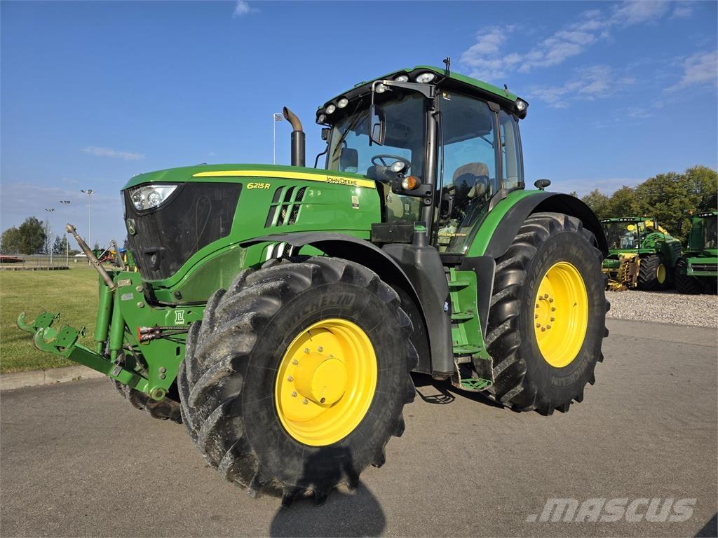 John Deere 6215R 트랙터