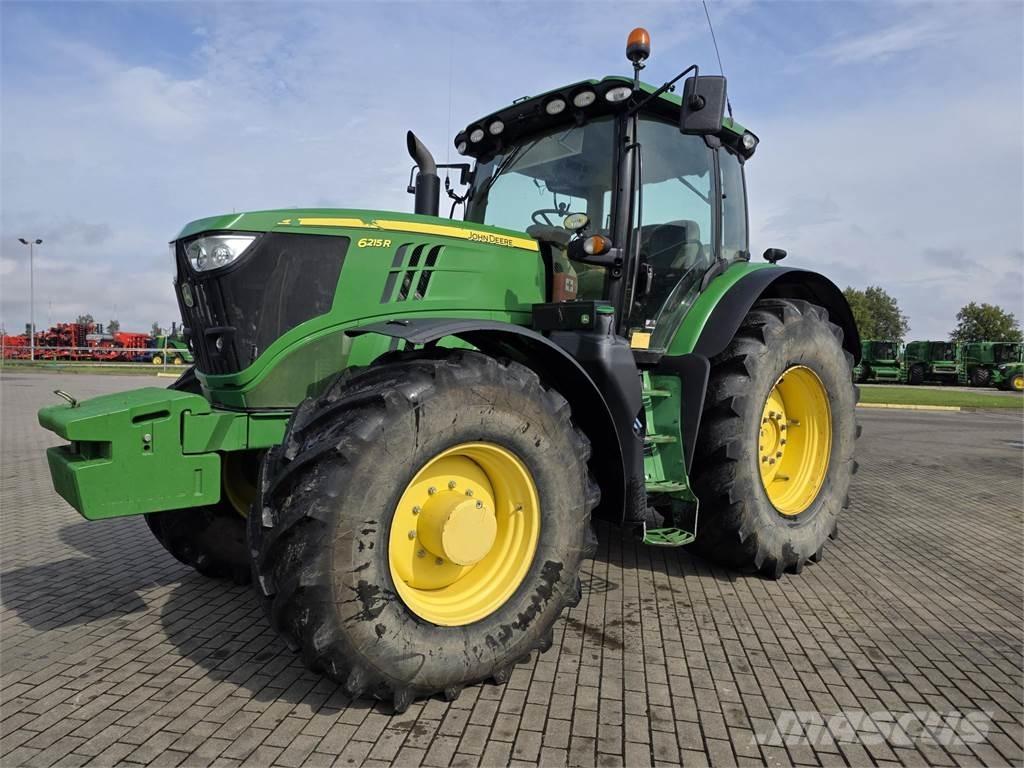 John Deere 6215R 트랙터