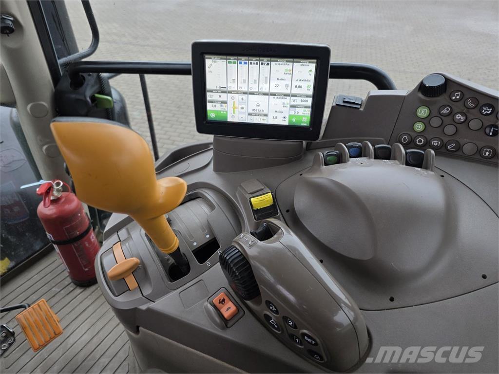 John Deere 6215R 트랙터