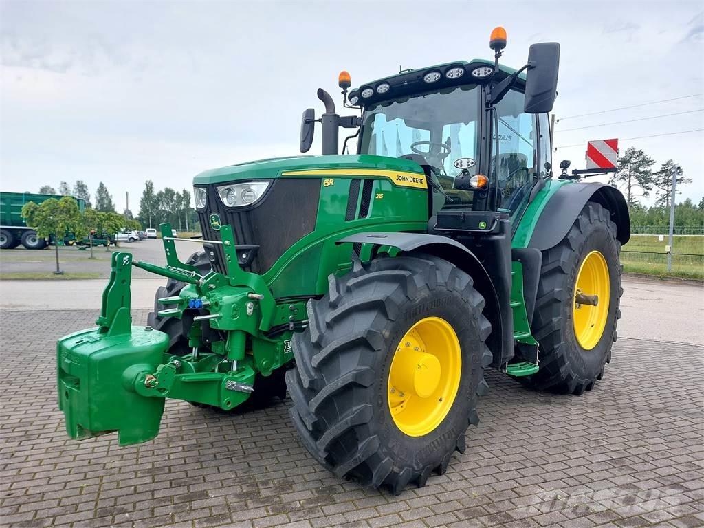 John Deere 6R 215 트랙터