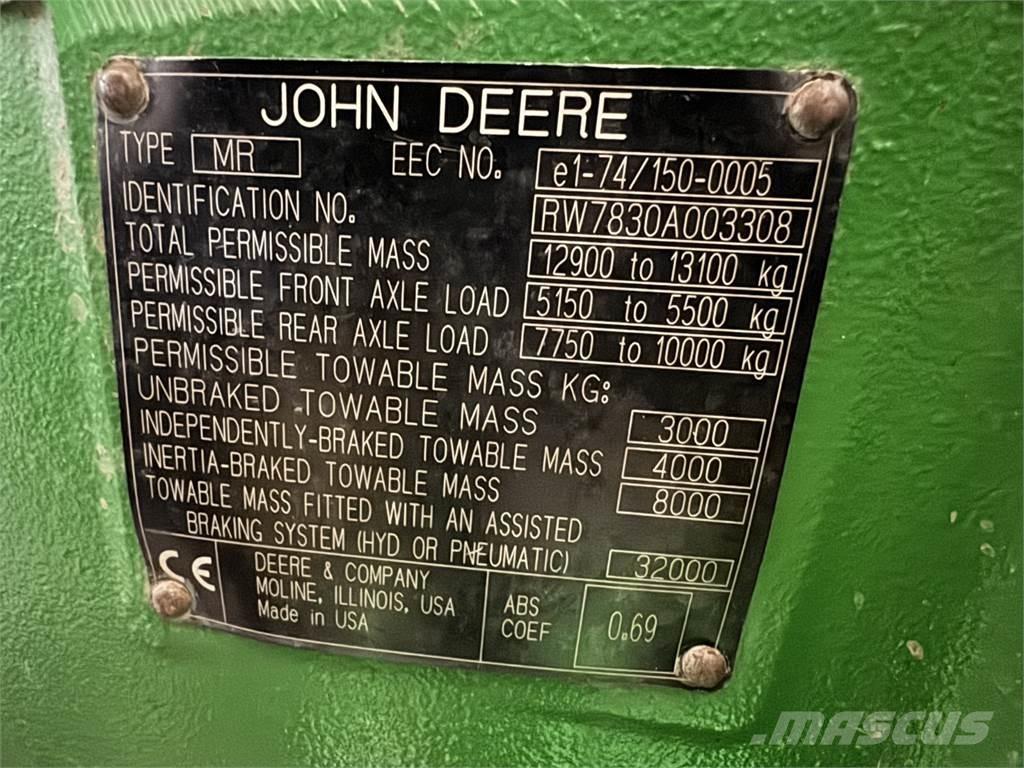 John Deere 7830 트랙터