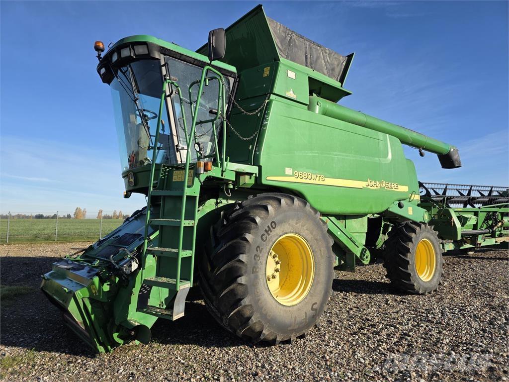 John Deere 9680 WTS 콤바인 수확기