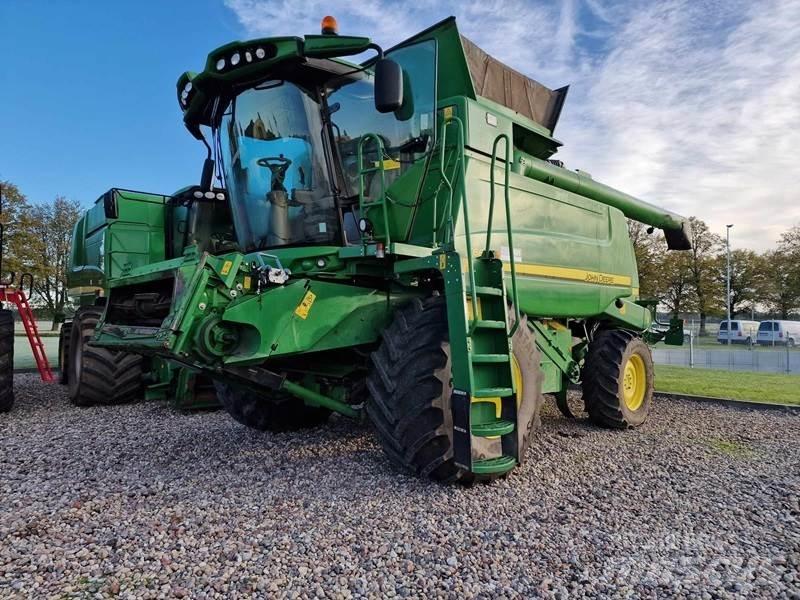 John Deere T660 콤바인 수확기