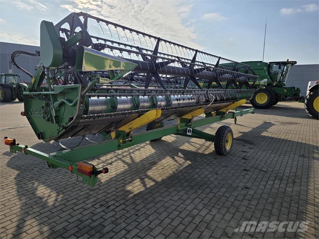John Deere T660 콤바인 수확기