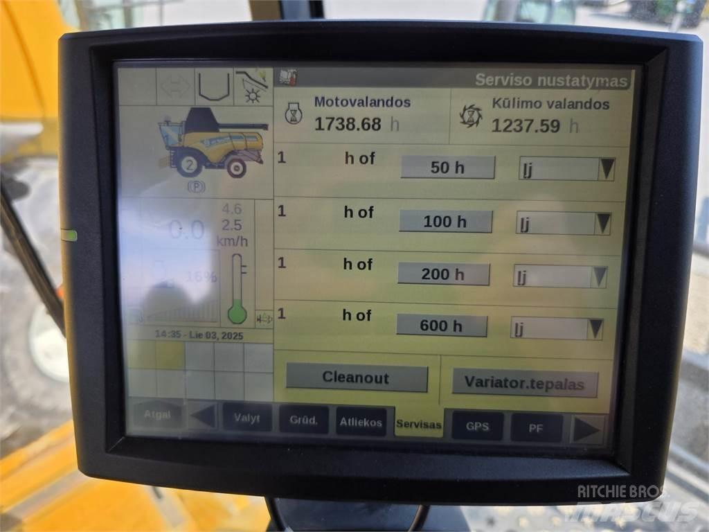 New Holland CX8.85 콤바인 수확기