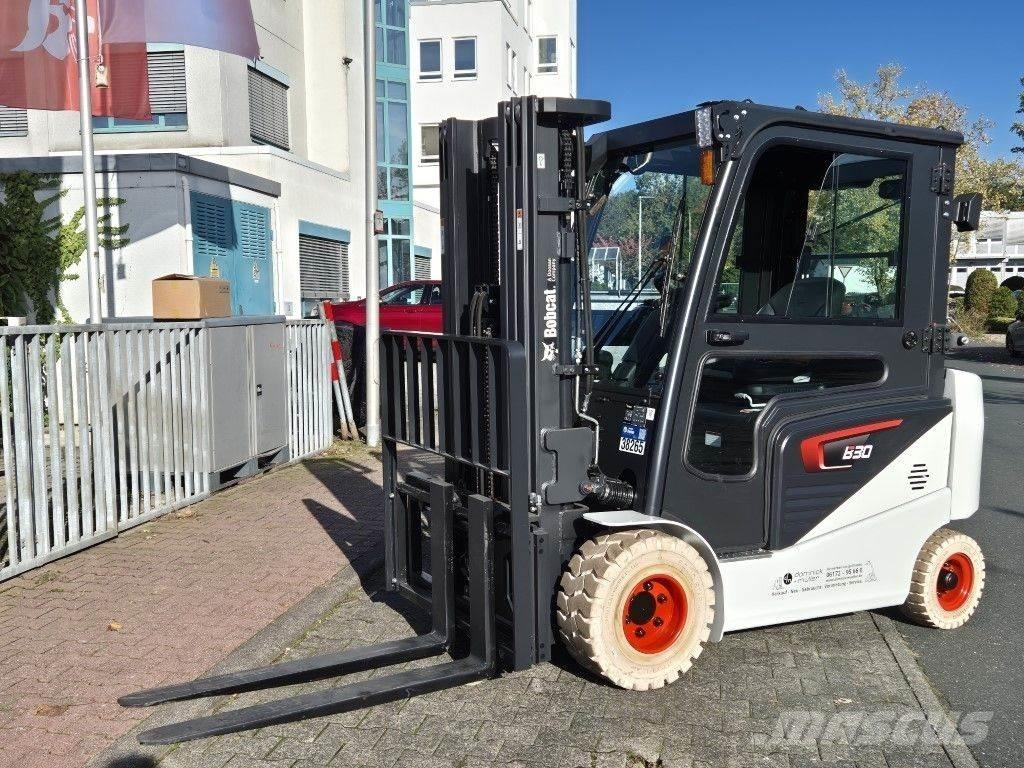 Bobcat B30NS 전동 지게차