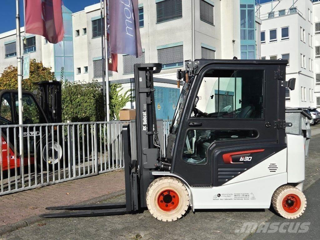 Bobcat B30NS 전동 지게차