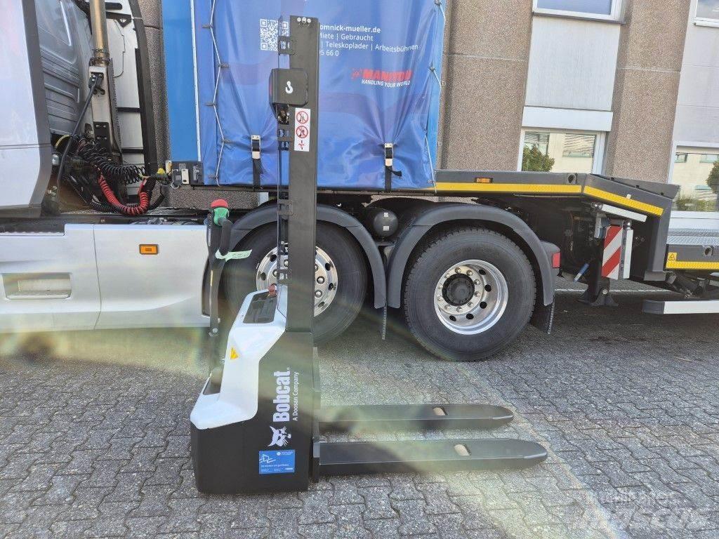 Bobcat LSM12N 포크리프트