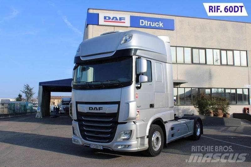 DAF XF 530 FT 60 DT 트랙터 유닛