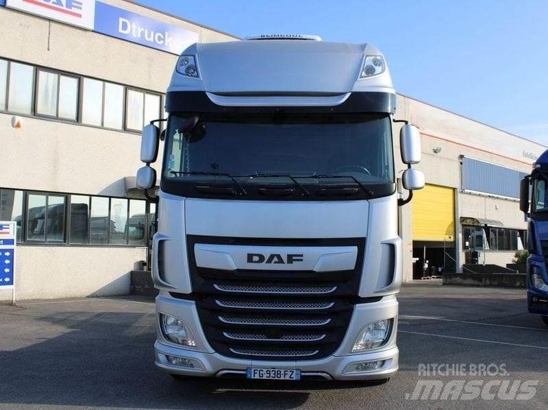 DAF XF 530 FT 60 DT 트랙터 유닛