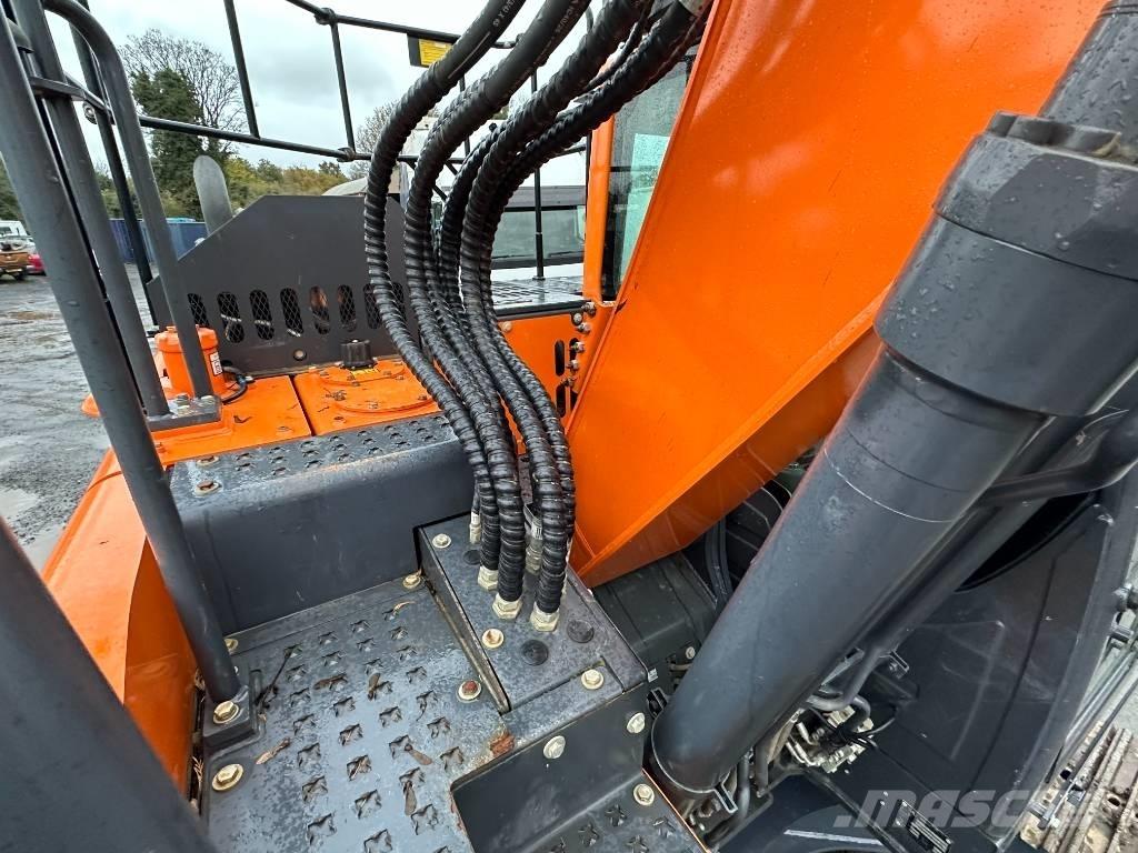 Doosan DX 140 LCR 대형 굴삭기 29톤 이상