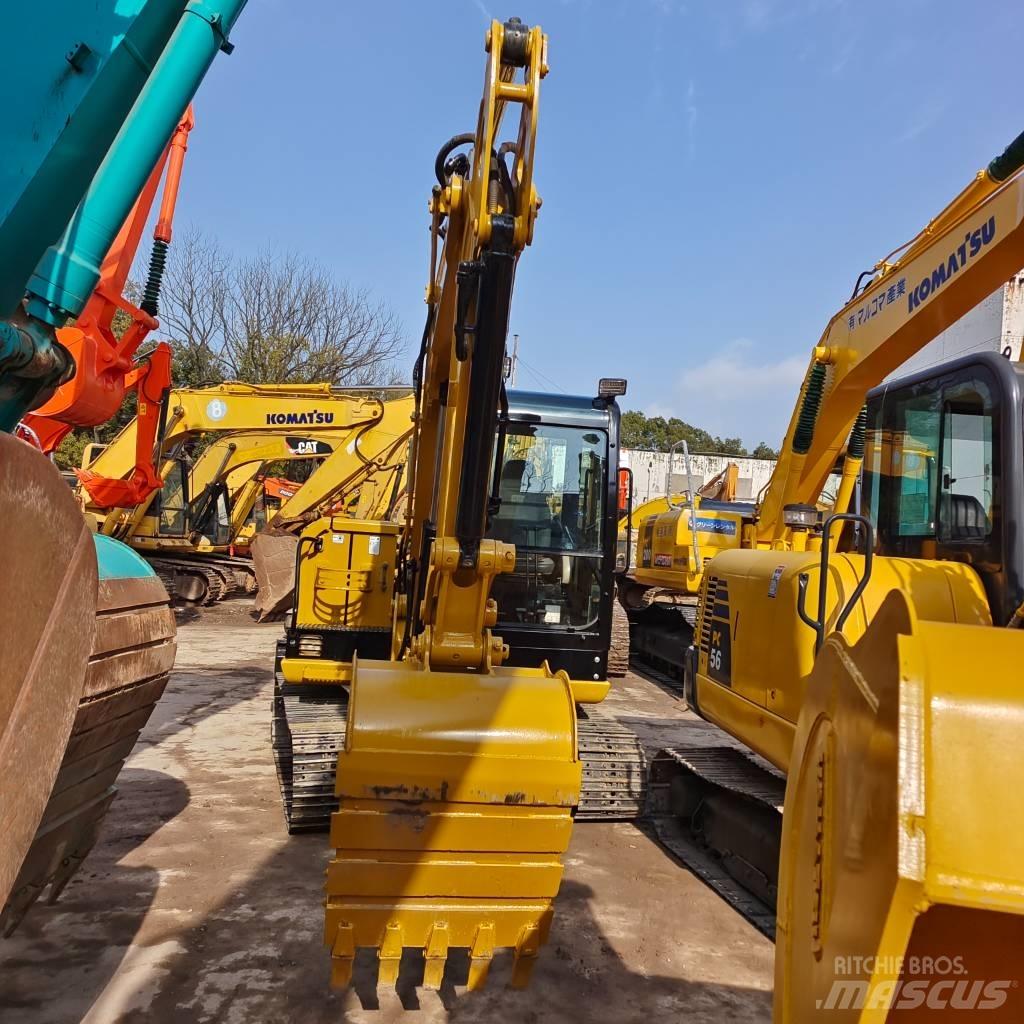 CAT 305.5 E 소형 굴삭기 7톤 미만