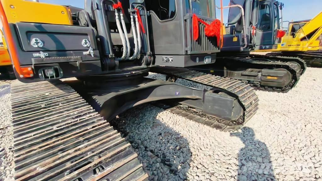 Volvo EC 240 대형 굴삭기 29톤 이상