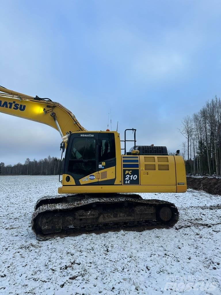 Komatsu PC210LC-11 대형 굴삭기 29톤 이상
