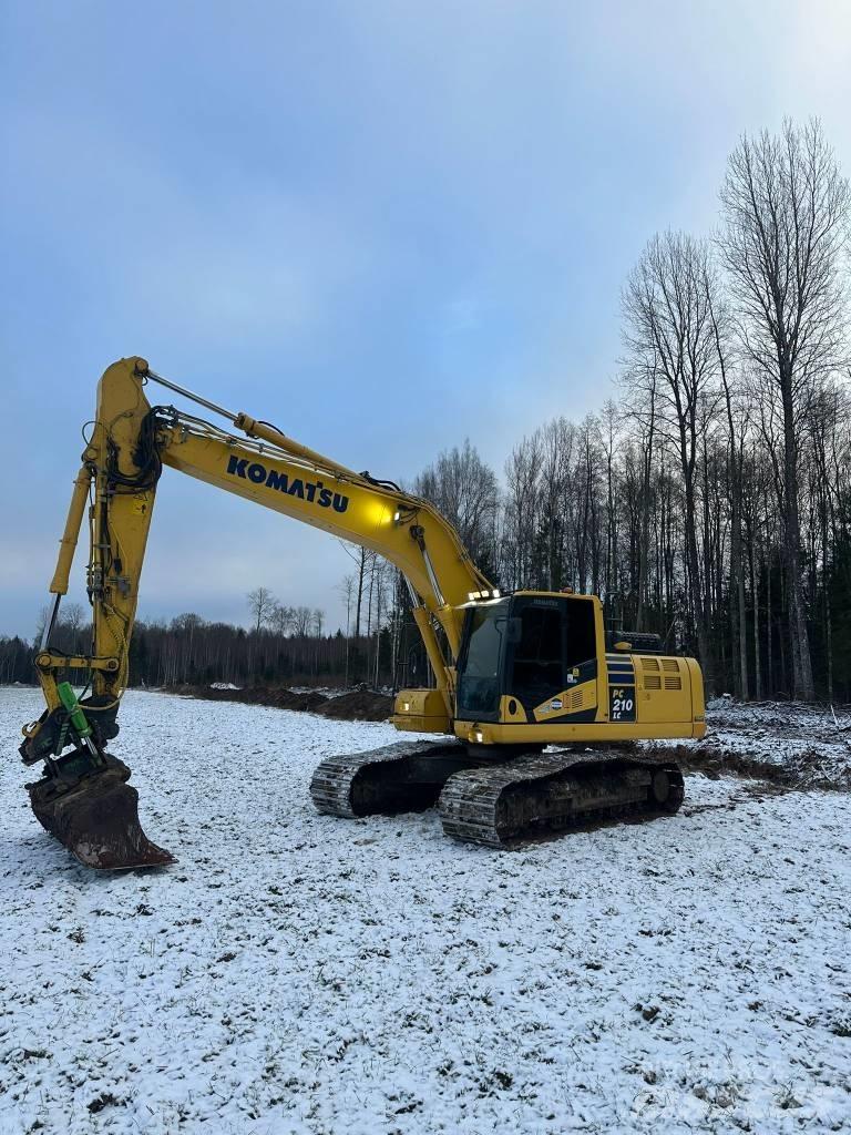 Komatsu PC210LC-11 대형 굴삭기 29톤 이상