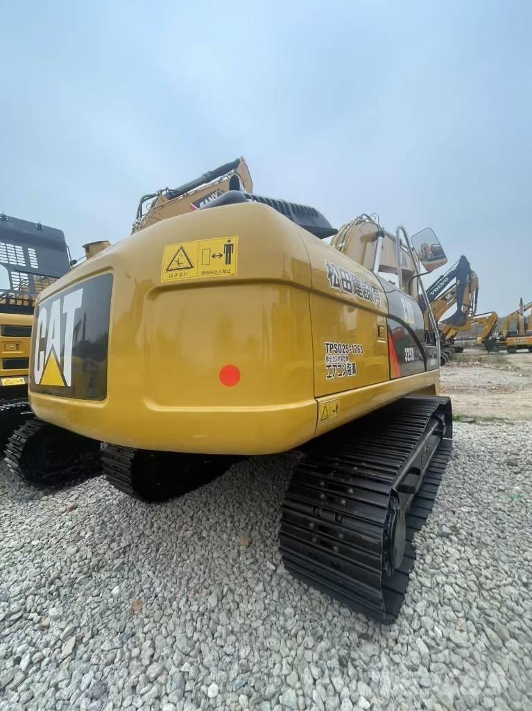 CAT 329D2L 대형 굴삭기 29톤 이상