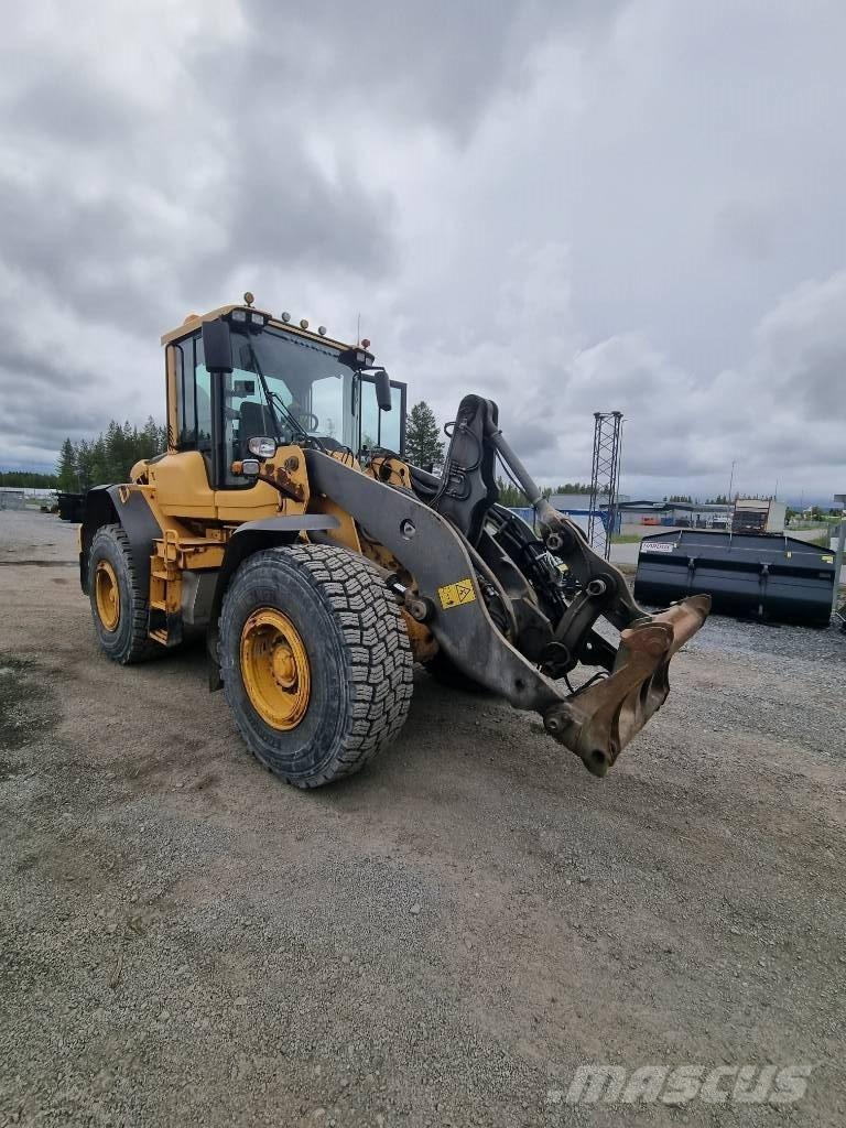 Volvo L 90 F  휠로우더