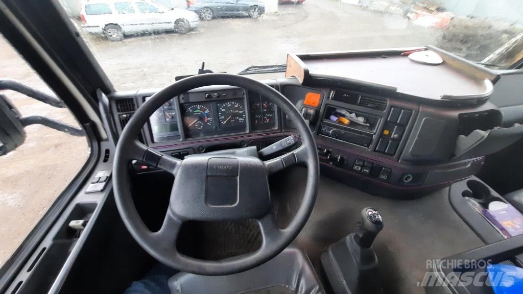 Volvo FM 10 차량 수송차