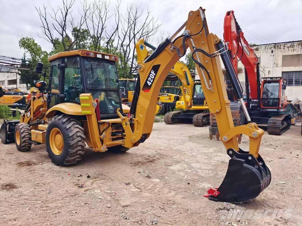 CAT 420 F 백호로더
