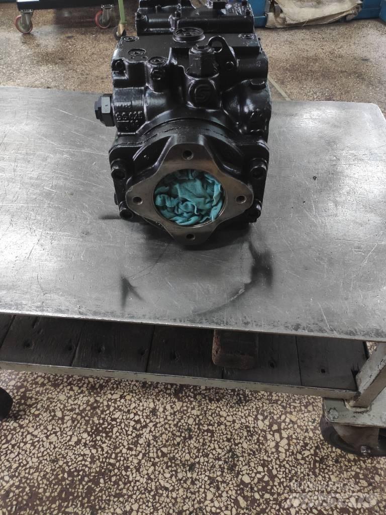 Sauer Danfoss 90R130 유압식 기계