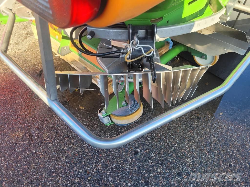 Amazone ZA-V 2000 미네랄 살포기