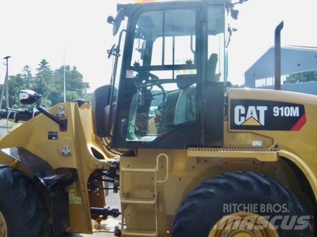 CAT 910 M  휠로우더