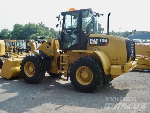 CAT 910 M  휠로우더