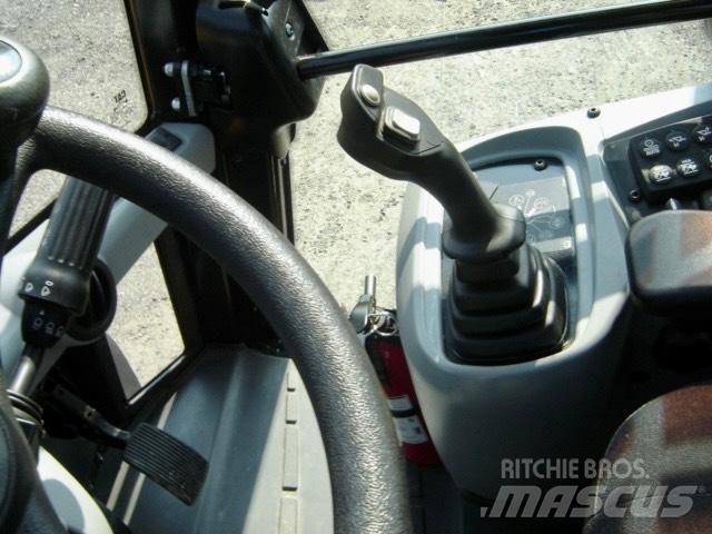 CAT 910 M  휠로우더
