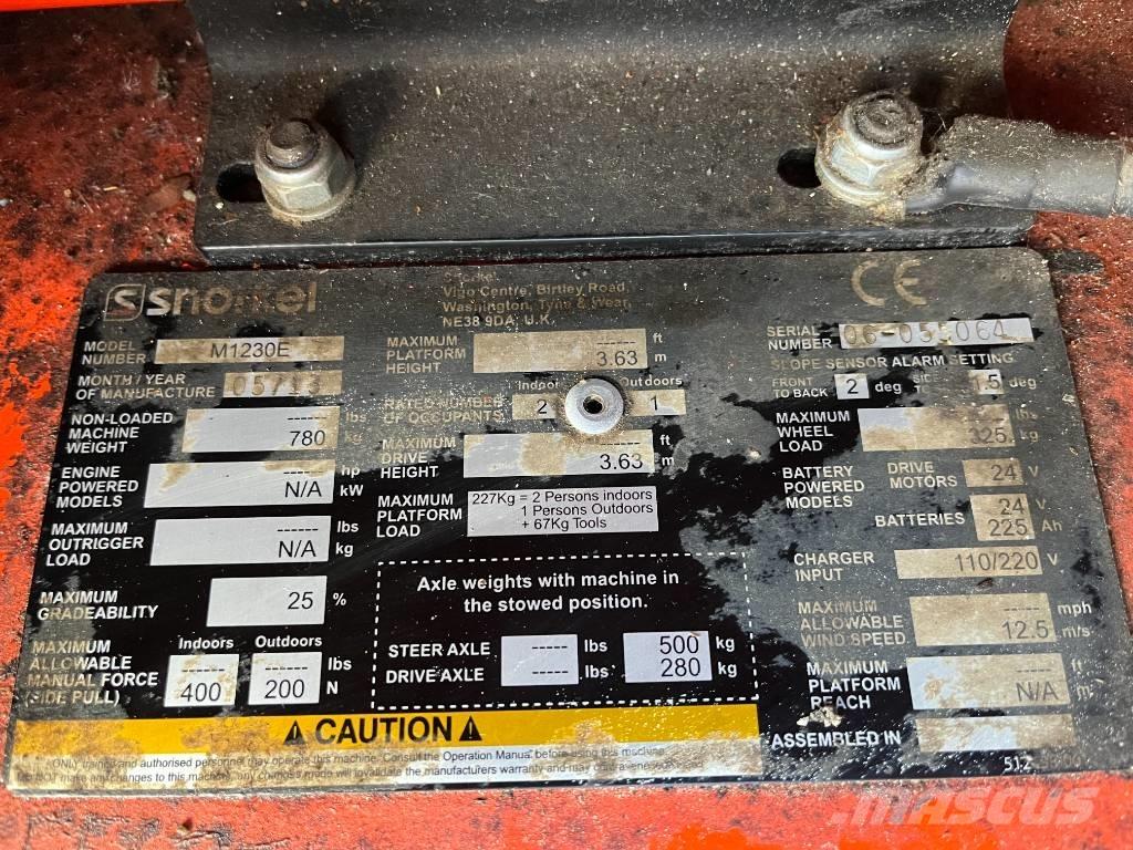 Snorkel TM 12 인원/화물 앨리베이터