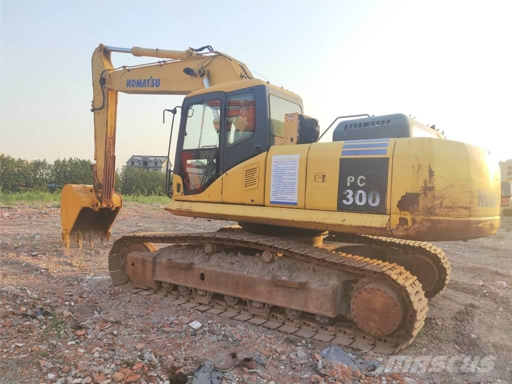 Komatsu PC 300-7 대형 굴삭기 29톤 이상