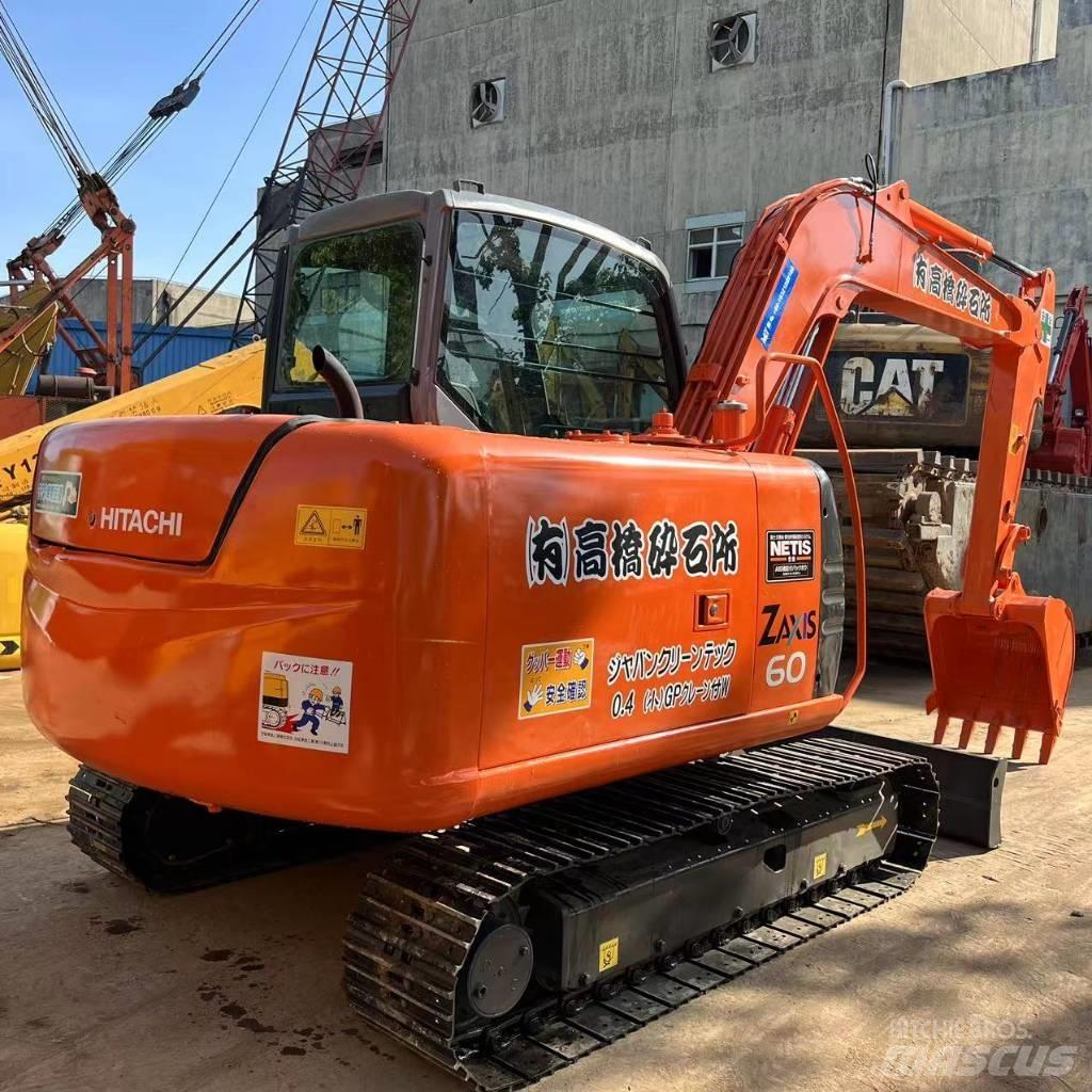 Hitachi ZX 60 소형 굴삭기 7톤 미만