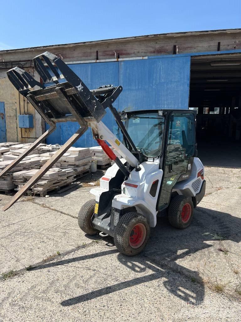 Bobcat L 23 미니 로더