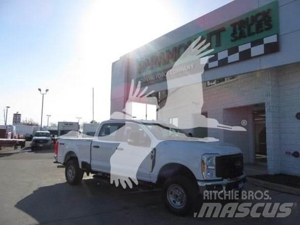 Ford F250 건설 장비 - 기타