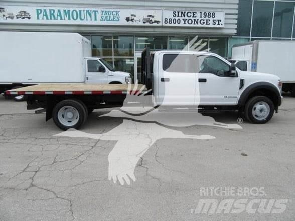 Ford F550 플랫베드/드롭사이드 트럭
