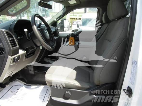 Ford F550 모래(염화칼슘) 살포기