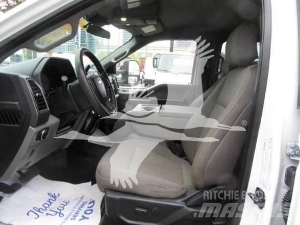 Ford F550 건설 장비 - 기타