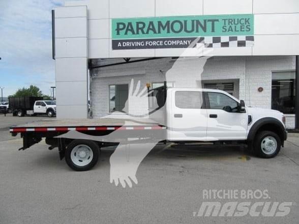Ford F550 플랫베드/드롭사이드 트럭