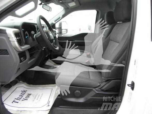 Ford F550 건설 장비 - 기타