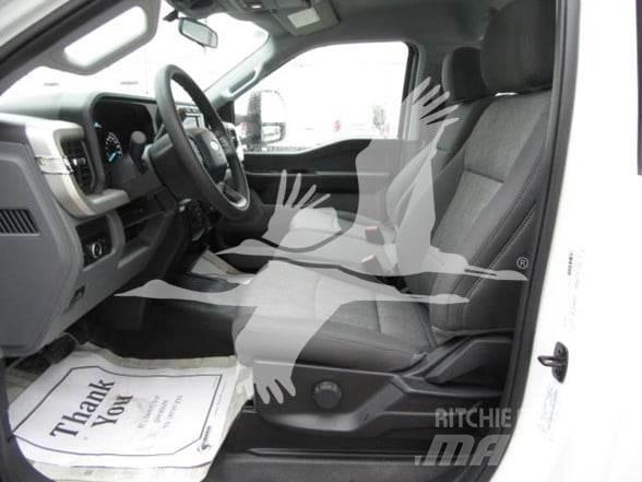 Ford F550 건설 장비 - 기타