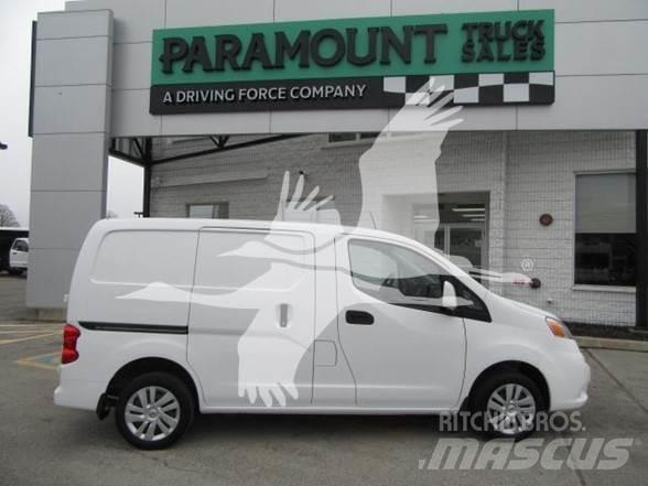 Nissan NV200 건설 장비 - 기타
