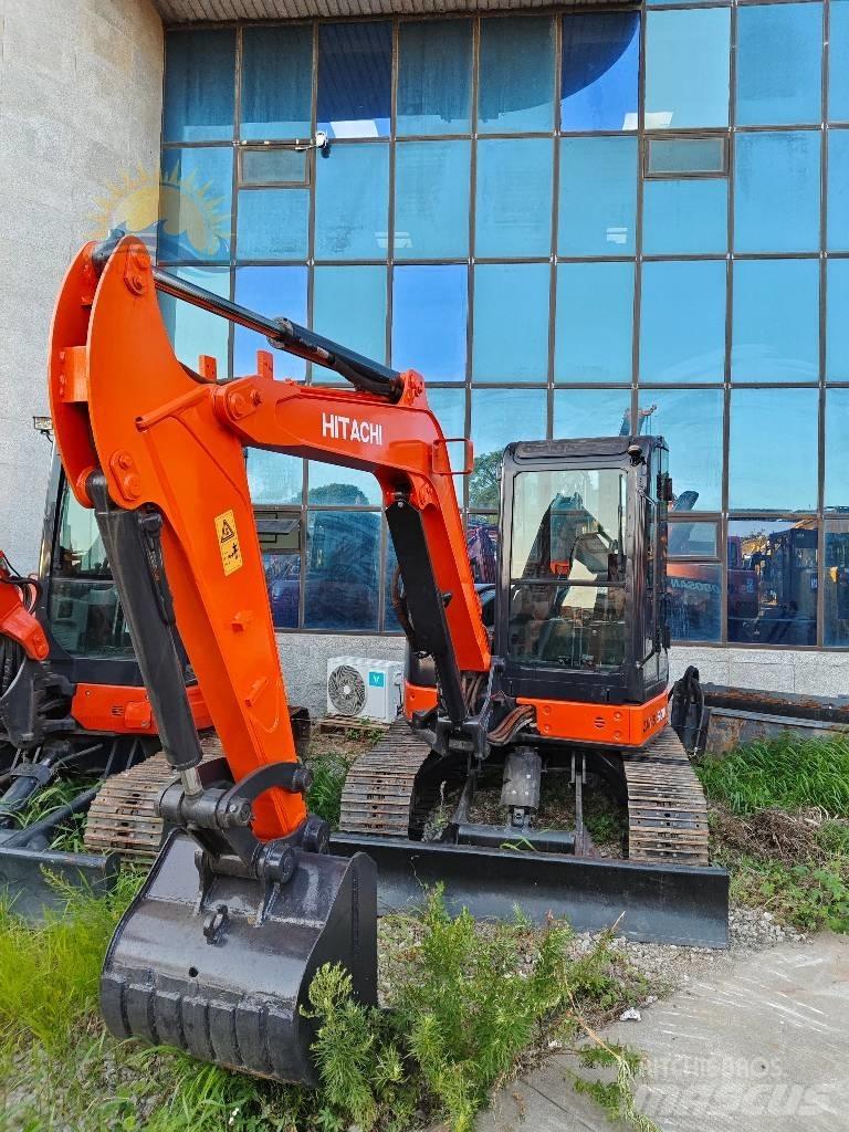 Hitachi ZX 50 U-3 소형 굴삭기 7톤 미만