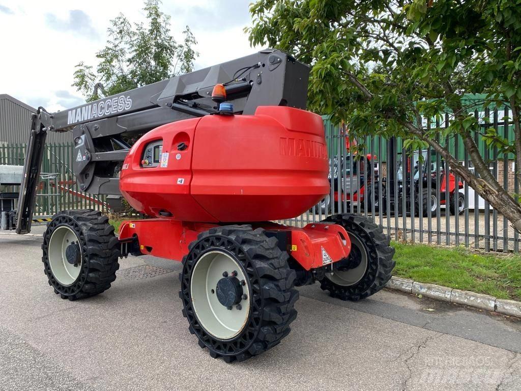 Manitou 200 ATJ 관절형 전동이동 리프트