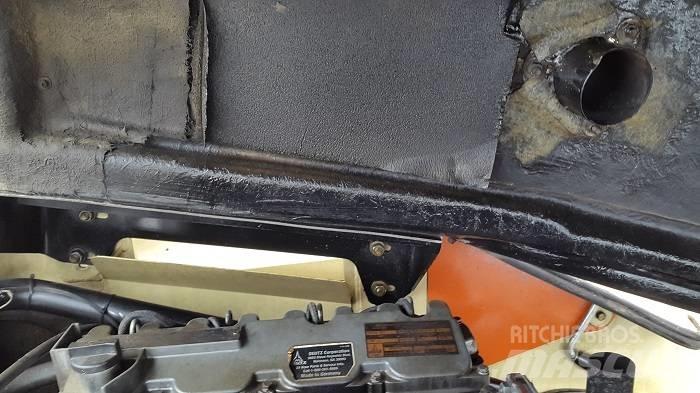 JLG AJ 600 자주식 고소작업대