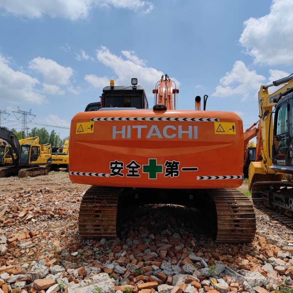 Hitachi ZX 200 대형 굴삭기 29톤 이상