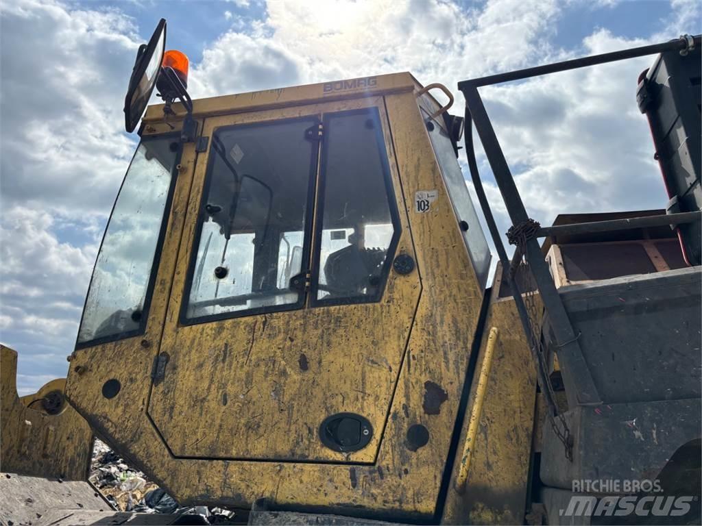 Bomag BC 472 RS 건설 장비 - 기타