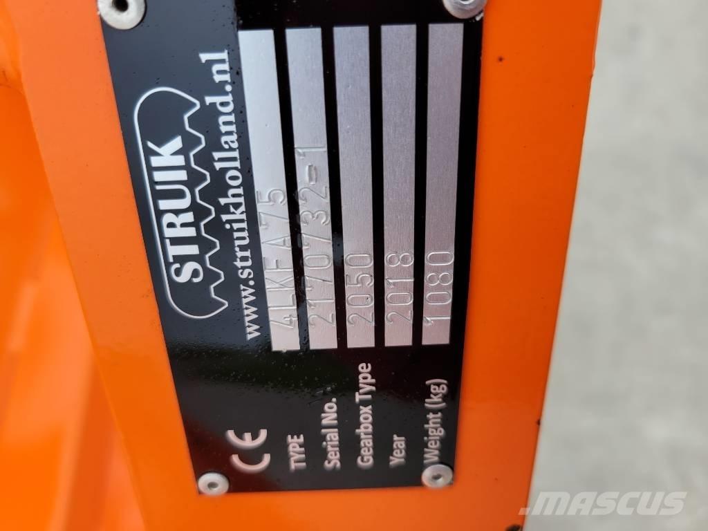 Struik L4LKFA75 감자수확기
